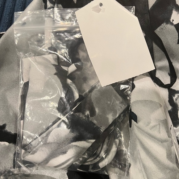 ALFRED SUNG BOHEMIAN FLORAL HI LOW BLACK WHITE GRAY STRAPLESS GOWN SIZE 8 - Picture 6 of 6